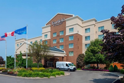 Fairfield Inn & Suites by Marriott Buffalo Airport image 2